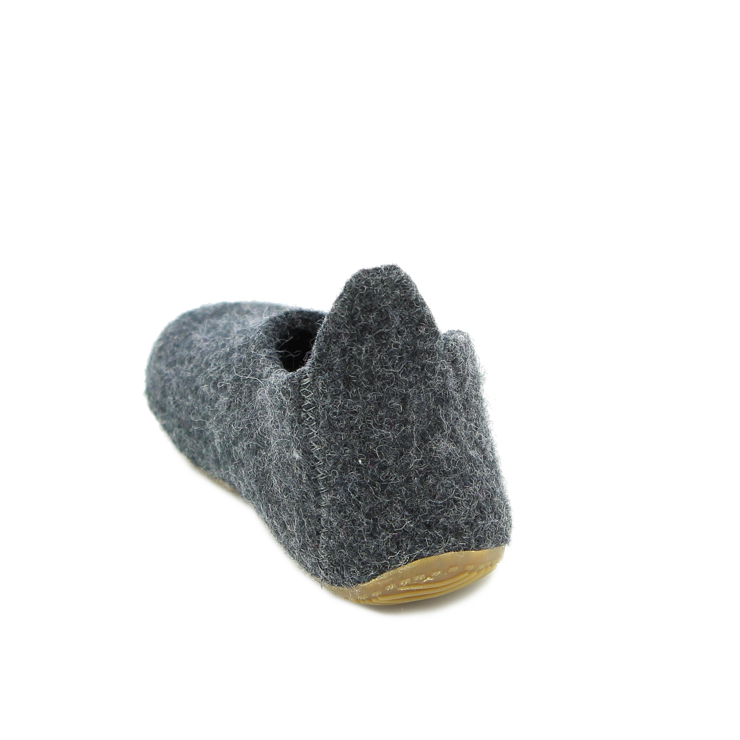 Slipper Cross