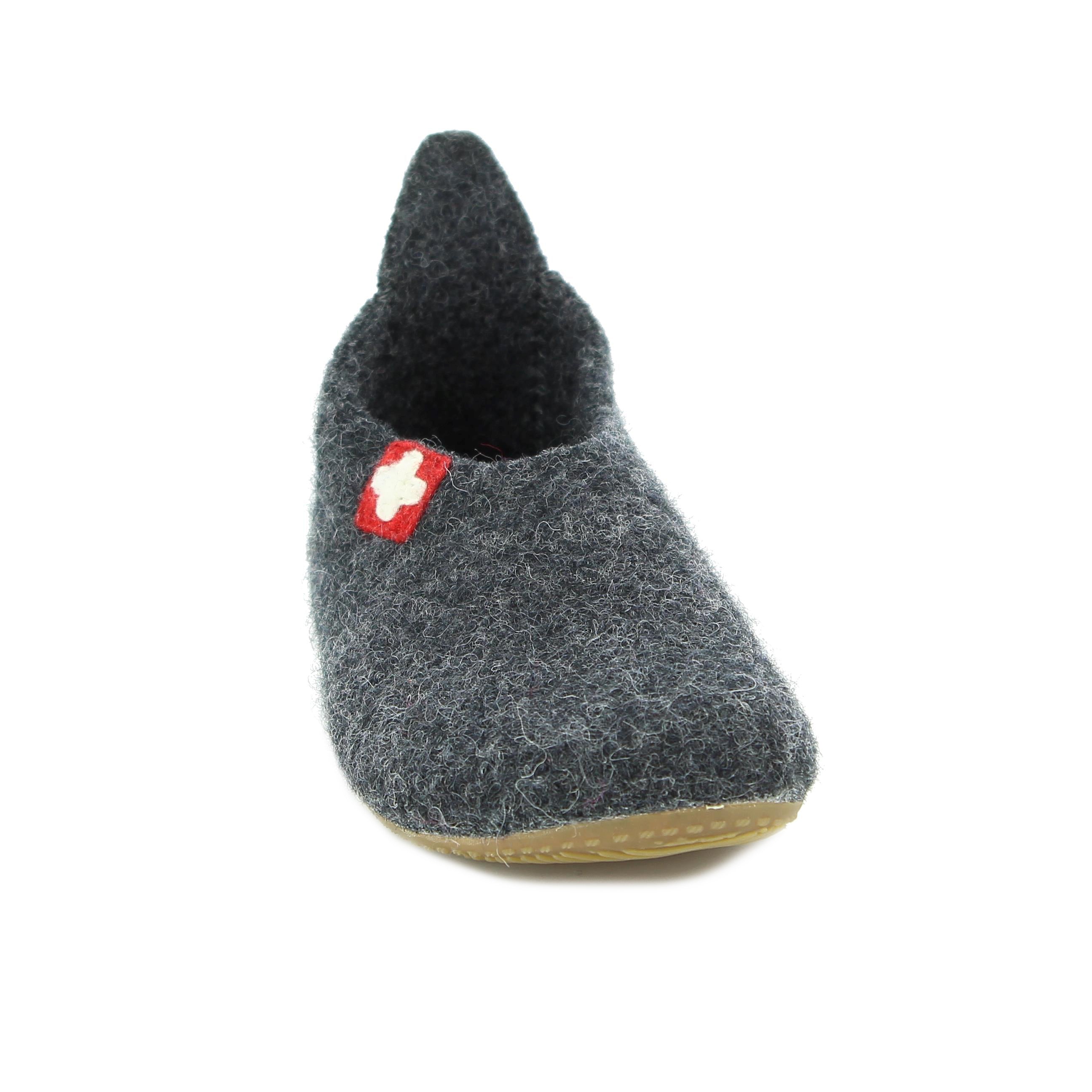 Slipper Cross