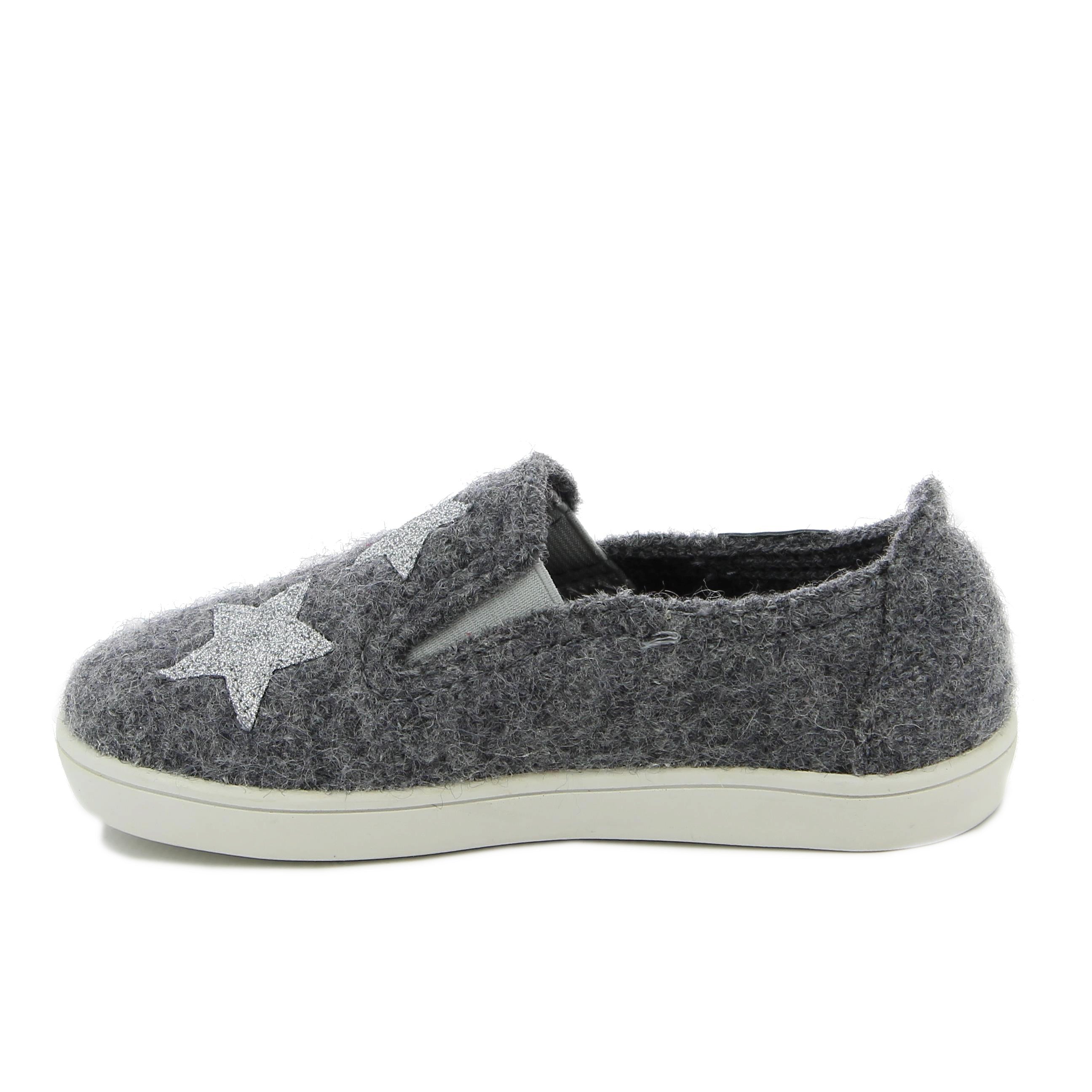 Slip-On Glitter Star