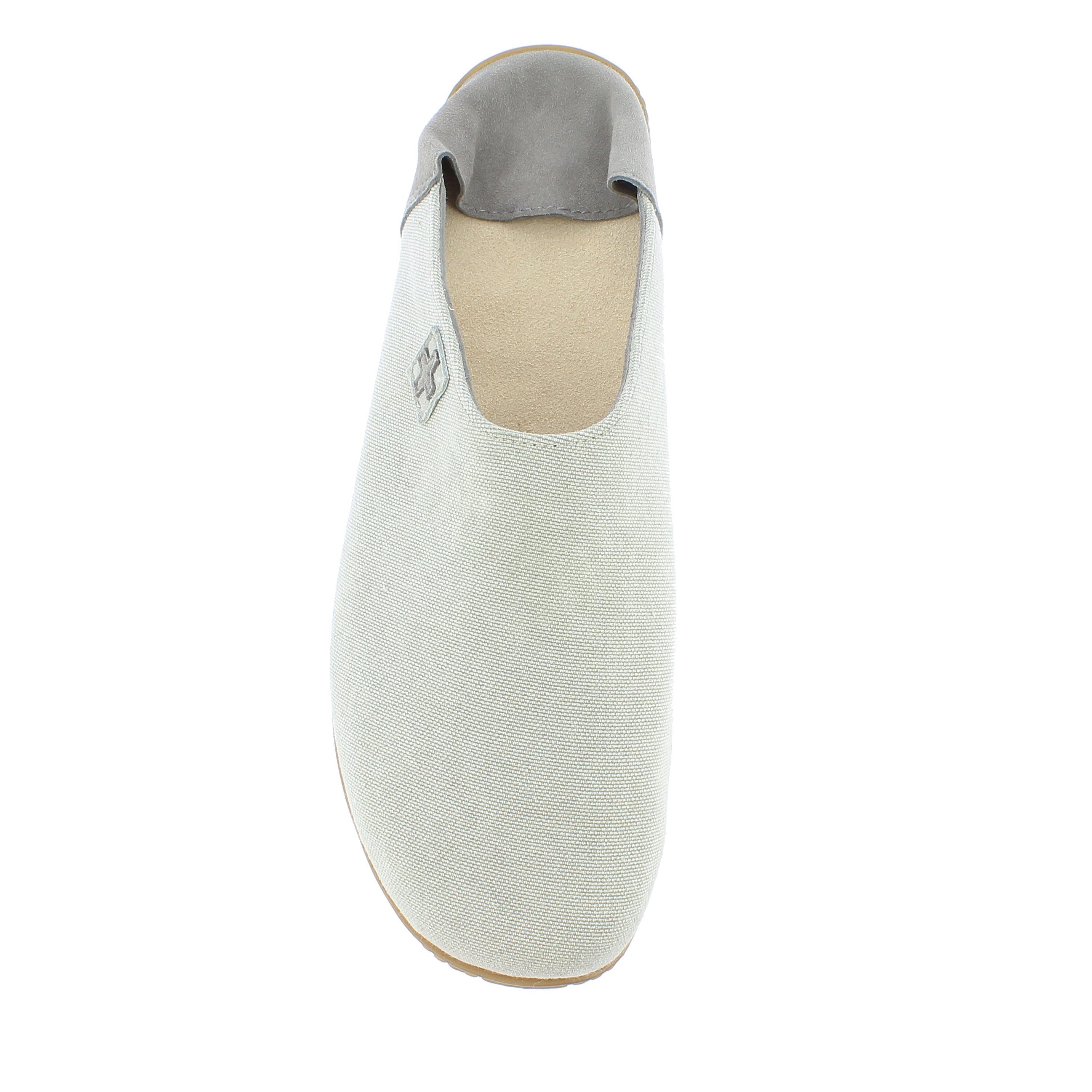 Slipper Cross & Leather Cap
