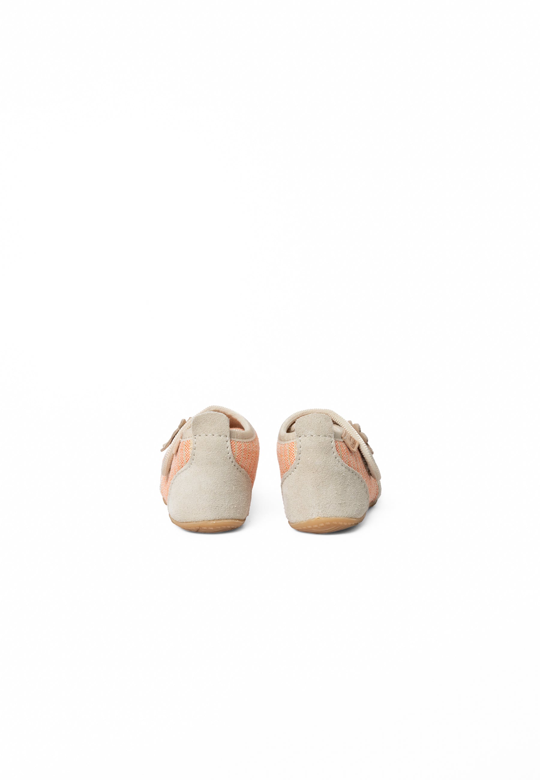 Anni Apricot