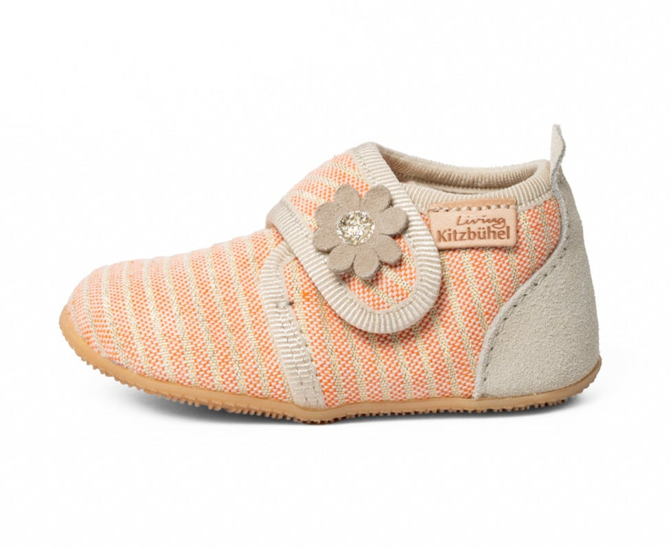 Anni Apricot