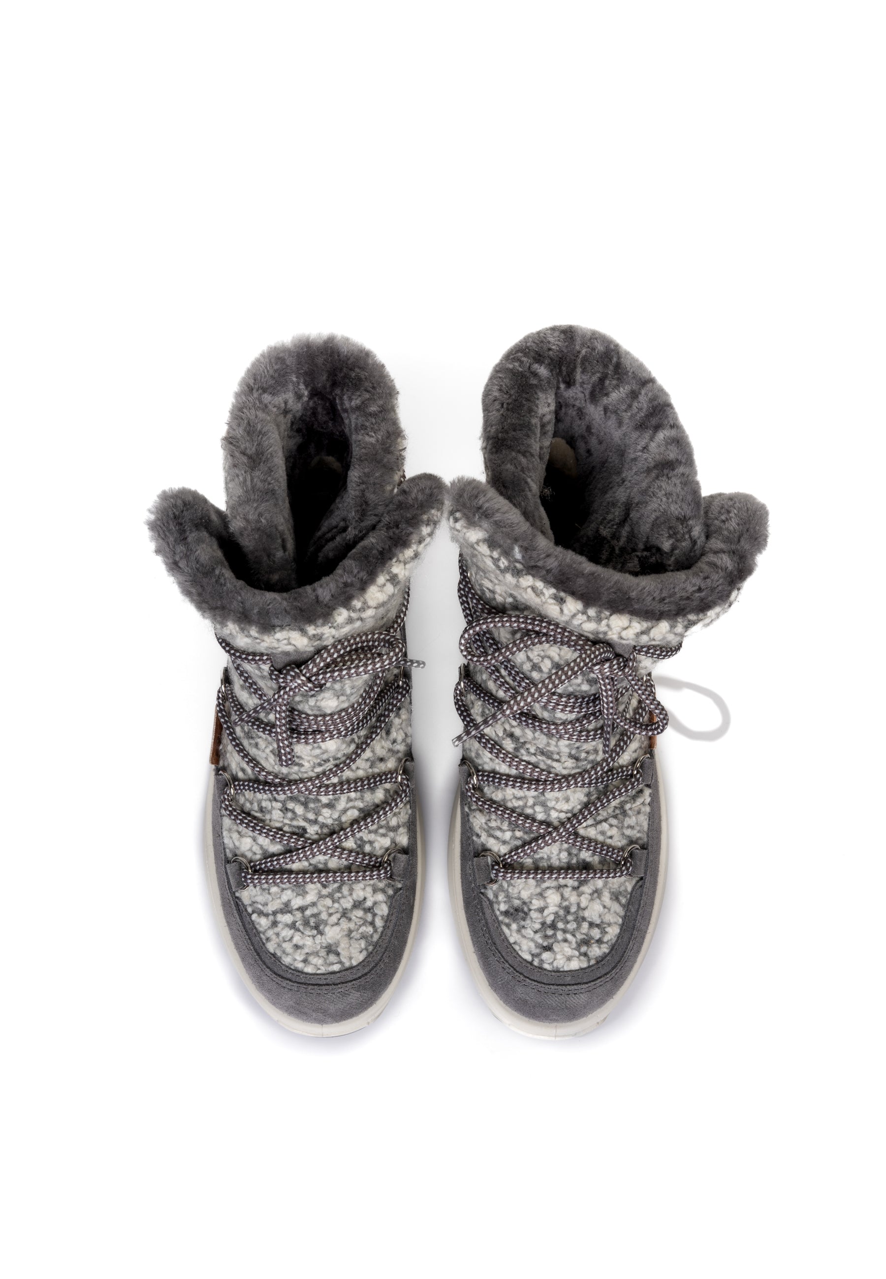Snowy Snowboot