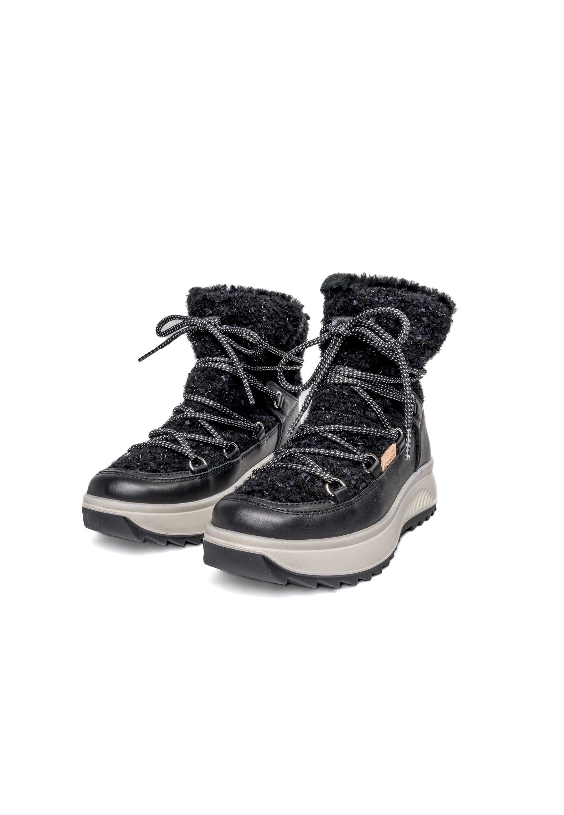 Snowy Snowboot