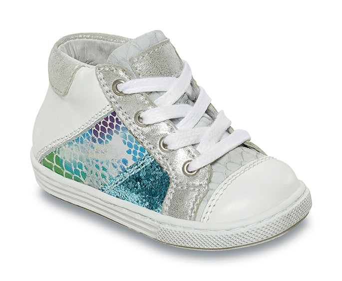 Baby Schnürmodell mit seitl.